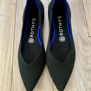 Rothy’s The Point Black 7.5 Like New